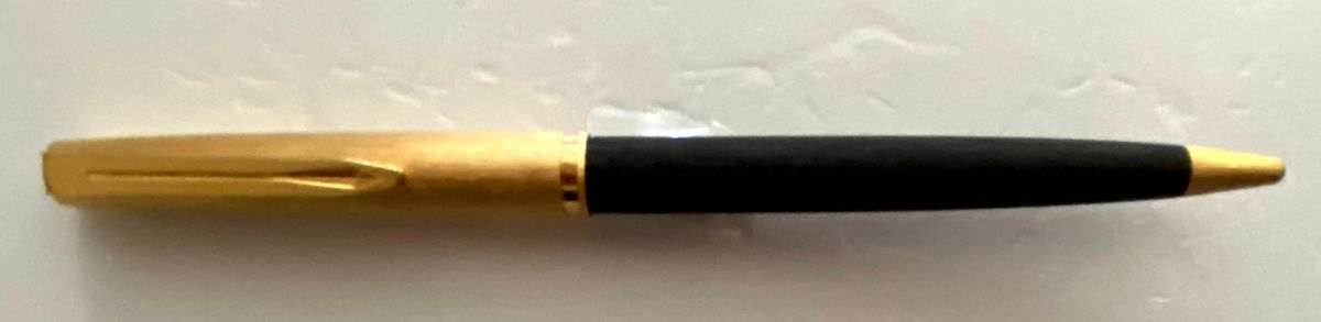 Aurora Archivi 054 Satin Finish Gold Plated Cap Ballpoint