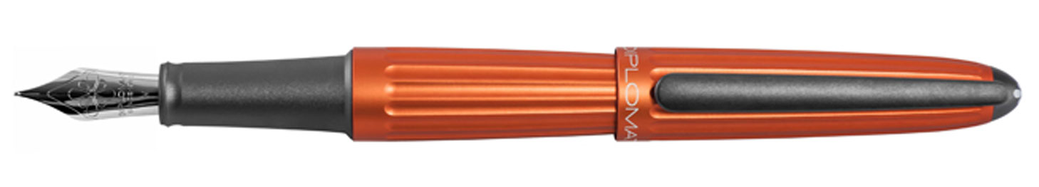 Aero - Diplomat Aero Orange Fountain Pen