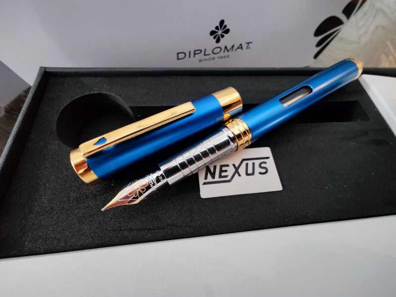 Diplomat Nexus Blue & Gold Fountain Pen 14K Nib