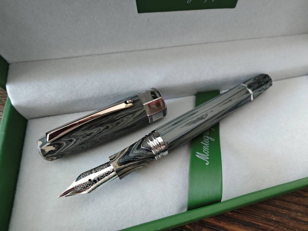 Montegrappa Otto Octagon Ebonite Bespoke Fountain Pen #9