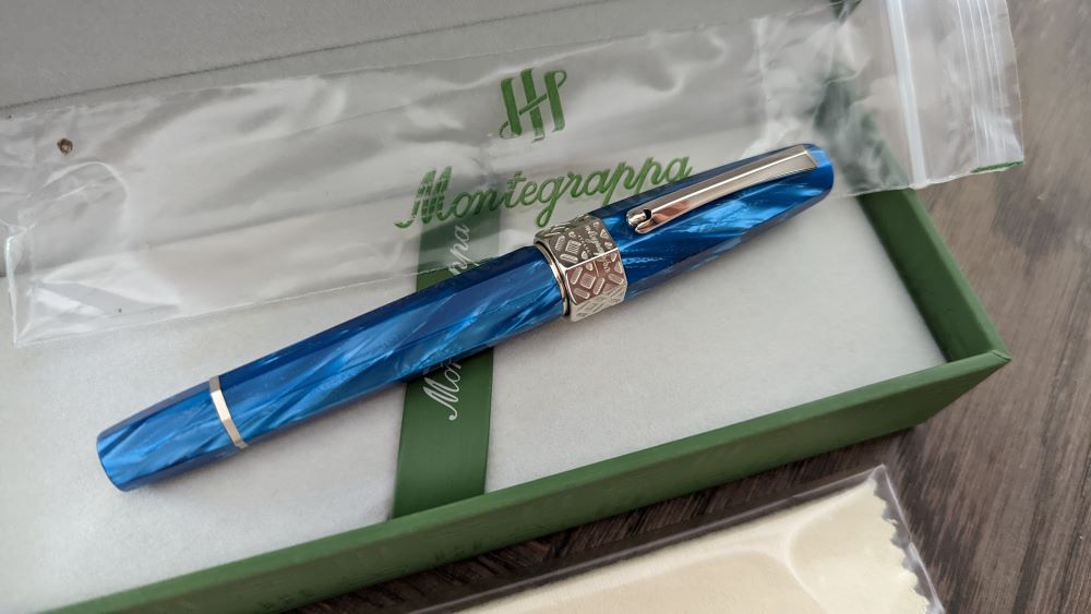 Montegrappa Otto Octagon Turquoise Ltd Edition Fountain Pen