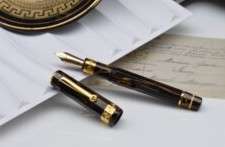 Giant Eagle Wings - Nib 21kt Gold  Fountain Pens Collection