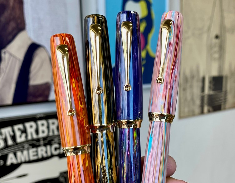 Sella Vintage Montegrappa In Vero Cuoio – Doppia Molla Antishock, Modello 1990 Oxford Club, Colore Brandy